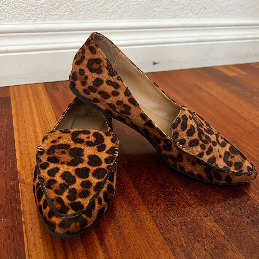 Faux Suede Leopard Flats